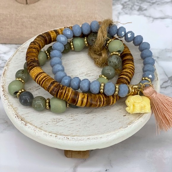 Jewelry - New!  3/$25 blue green bracelet set elephant charm